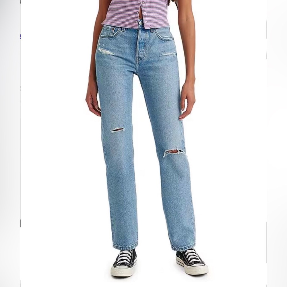 Levi’s 501 Original High Rise Straight Leg Distressed Light Wash Size 27 X 30